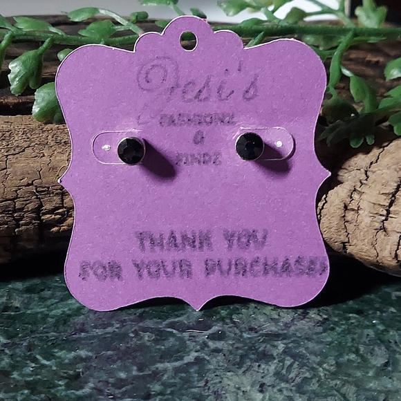 E480 Minimalist Black Crystal Stud Earrings - Picture 3 of 16